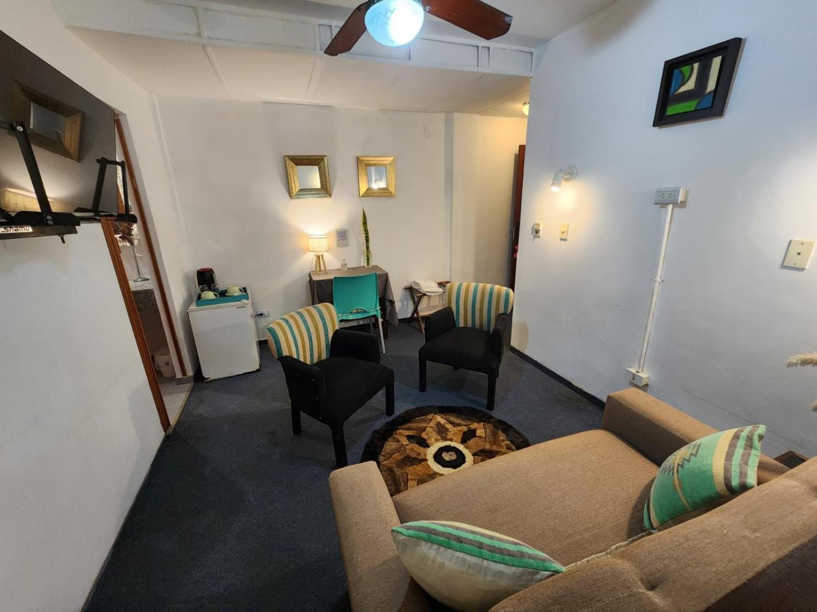 Hostel & Spa Mediterranea Кордоба Екстериор снимка