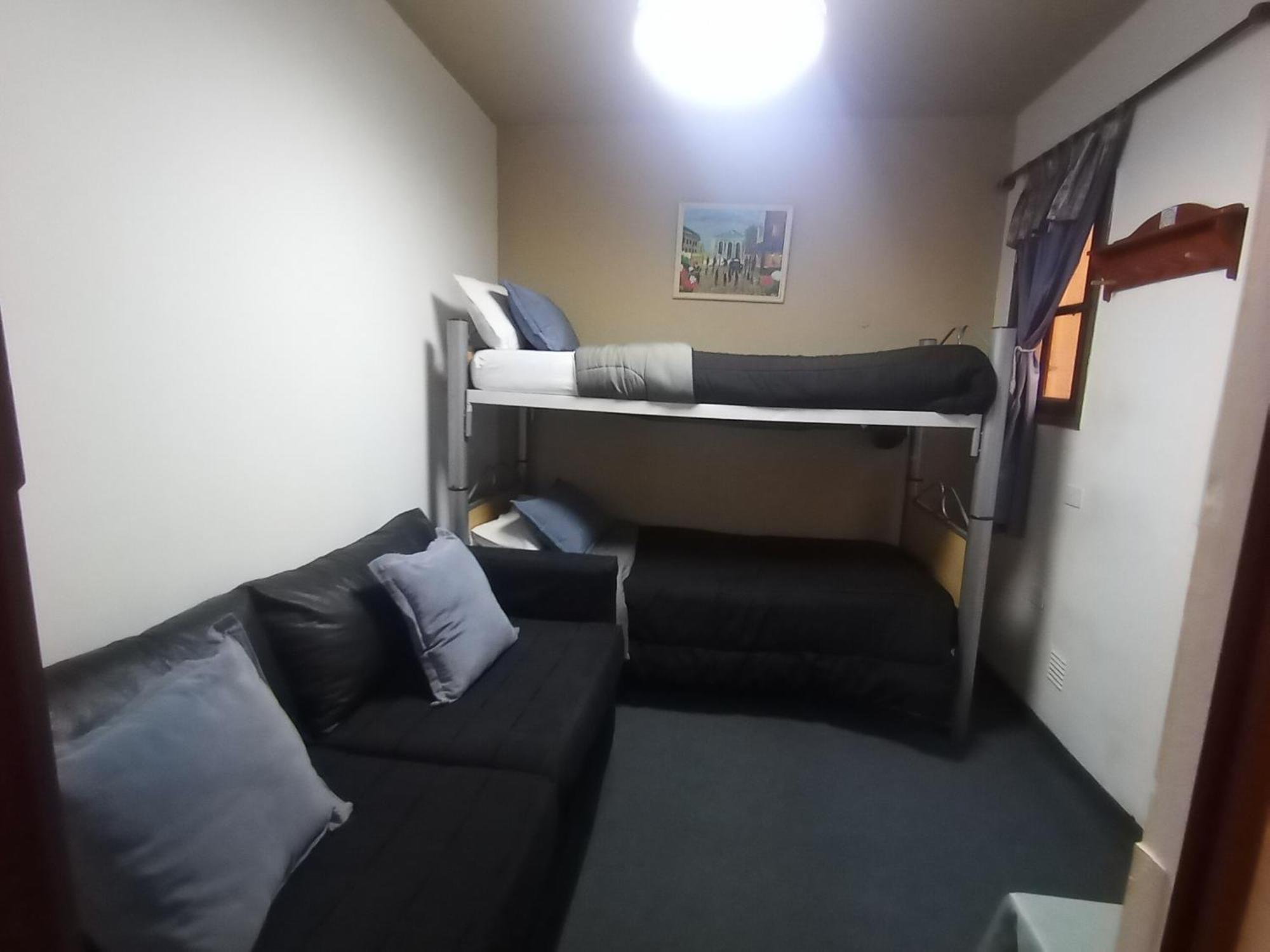 Hostel & Spa Mediterranea Кордоба Екстериор снимка