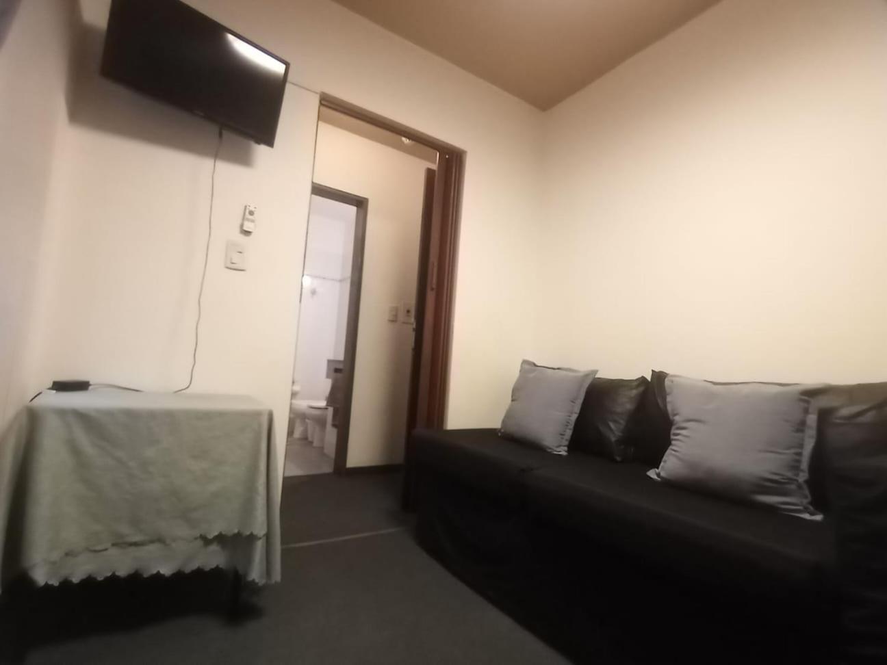 Hostel & Spa Mediterranea Кордоба Екстериор снимка